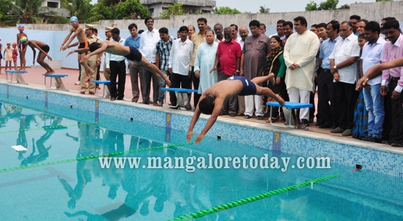 swimming pool .